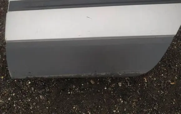 Chrysler Pacifica Rear door trim (molding)