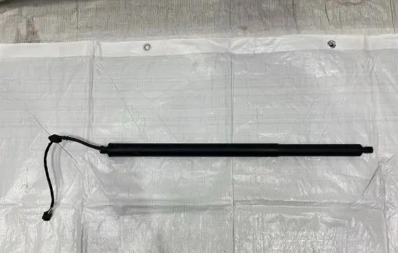 Maserati Grecale Tailgate strut 06702196000