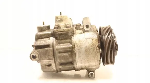 Volkswagen Touran I Air conditioning (A/C) compressor (pump)