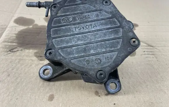 Toyota Avensis T250 Vacuum pump VAPEC19S