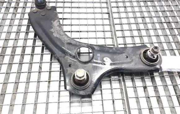 Renault Captur II Front control arm 545009574R