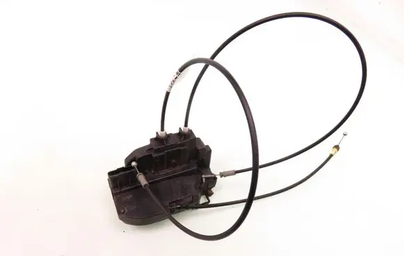 Nissan Maxima A34 Rear door lock