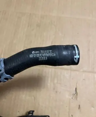 Audi A3 S3 8V Engine coolant pipe/hose 5Q0121058AC ZD290616