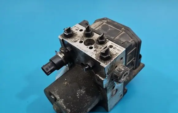 Audi A6 S6 C5 4B ABS Pump 0265950055 IMPRK1565421