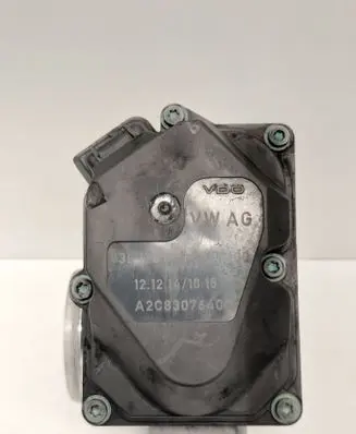 Volkswagen Tiguan Throttle valve 03L128063T 1212141015 A2C83076400