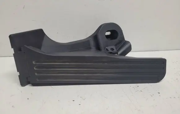 Volkswagen Touran II Accelerator pedal position sensor 65103011