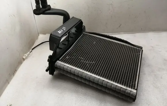 Toyota Avensis T250 Air conditioning (A/C) radiator (interior) 8850105080