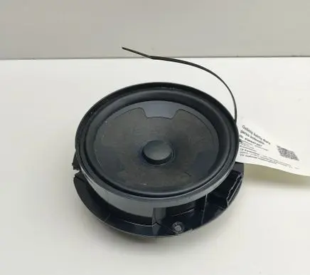 Volkswagen PASSAT B8 Rear door speaker 3G0035453