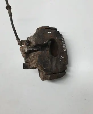 Volkswagen Touareg I Front brake caliper