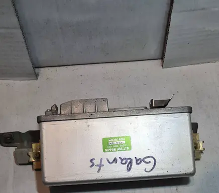 Mitsubishi Galant ABS control unit/module MB381894 12000070011