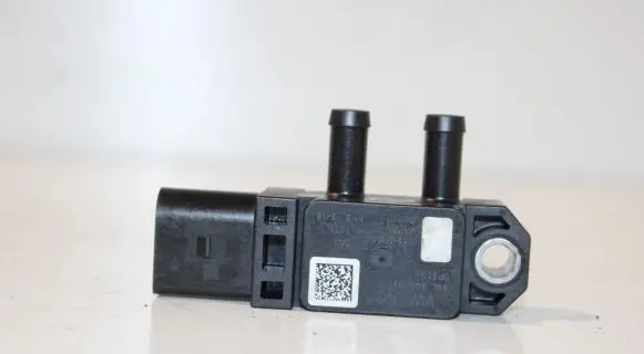Skoda Fabia Mk3 (NJ) Exhaust gas pressure sensor 04L906051