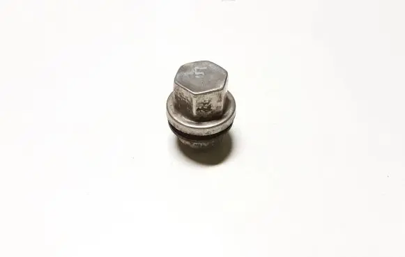 Nuts/bolts