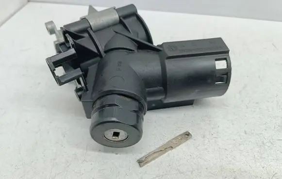 Mercedes-Benz A W168 Ignition lock 1680
