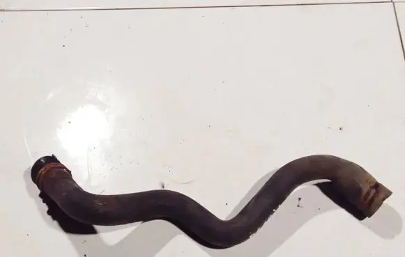 Ford C-MAX I Engine coolant pipe/hose