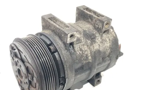 Volvo S70 V70 V70 XC Air conditioning (A/C) compressor (pump) 9171703