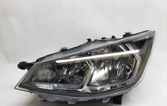 Seat Arona Headlight/headlamp 6F1941015A