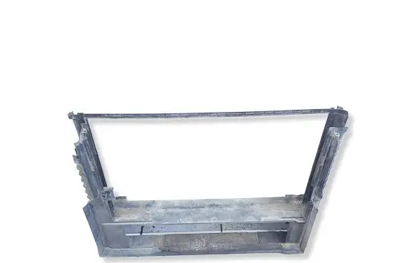 BMW 7 E65 E66 Radiator trim 