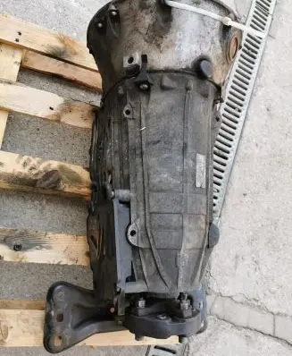 Mercedes-Benz E W212 Manual 5 speed gearbox