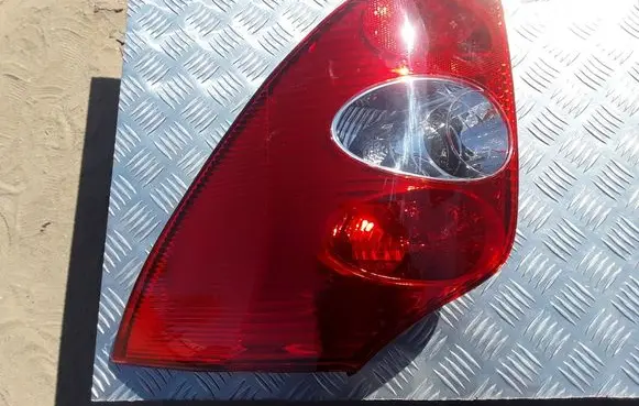 Renault Laguna II Rear/tail lights 8200002472