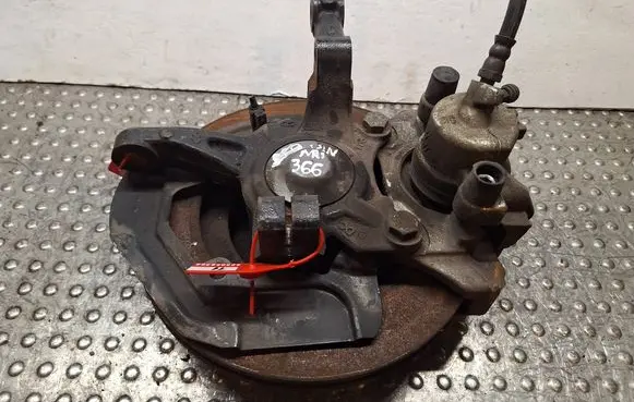 Renault Twingo III Front wheel hub spindle knuckle S25056055 400144992R