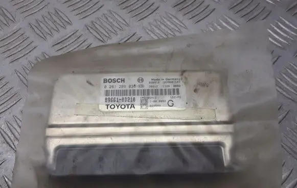 Toyota Yaris Engine control unit/module 89661-0D210