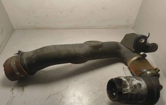 Renault Master III Intercooler hose/pipe 8200730407 2166FF20 8200730404B