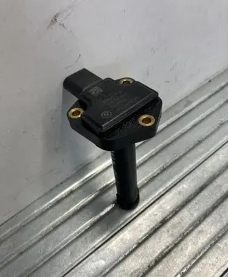 BMW 3 E90 E91 Oil level sensor 7607909 00403177B1 11VW32A101