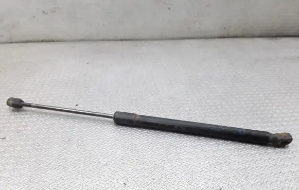 Audi A6 S6 C6 4F Tailgate/trunk strut/damper 4F9827552B