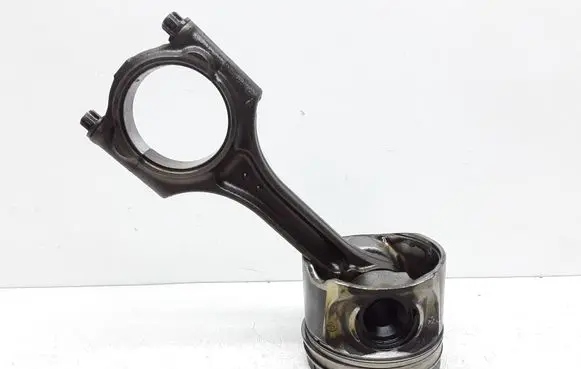Volvo S60 Piston with connecting rod 82L175