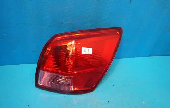 Nissan Qashqai Reverse light 26550JD000