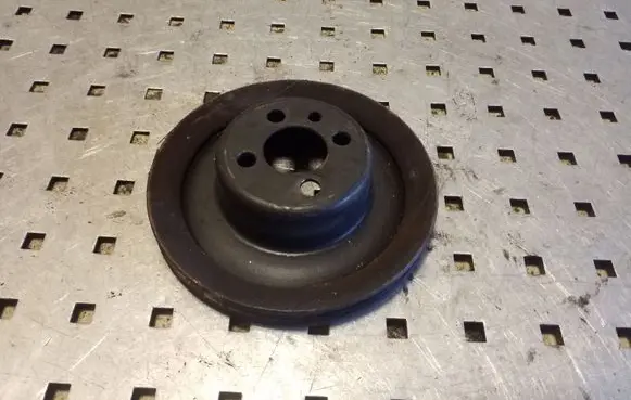 Ford Galaxy Power steering pump pulley 95VW6A312BA