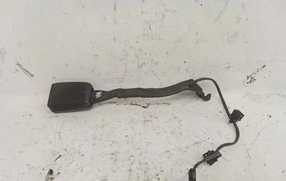 Volkswagen Touran II Front seatbelt buckle 1T1857755E