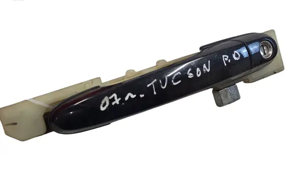 Hyundai Tucson JM Front door exterior handle