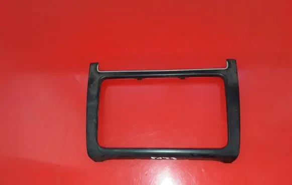 Volkswagen Polo V 6R Radio/GPS head unit trim 6R0858069
