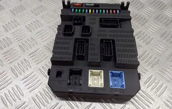 Citroen C2 Fuse box set 9659285680
