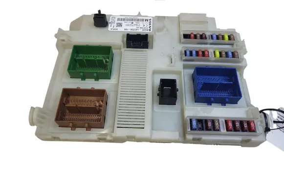 Volvo V60 Fuse module BG9T14C256HA 31327995
