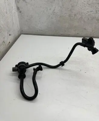 BMW 3 F30 F35 F31 Valve vacuum 7636144