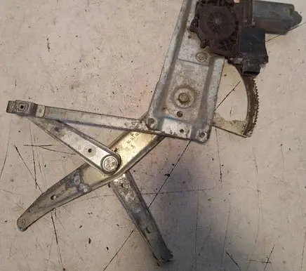 Opel Vectra B Front door electric window regulator 103394100 26100623 7743000763