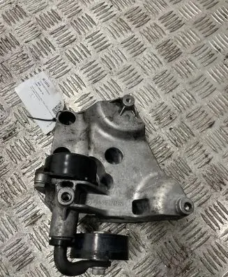 BMW 3 E46 A/C compressor mount bracket 64557787319