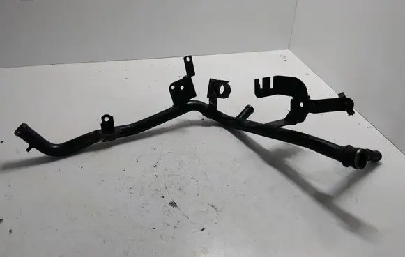 Volkswagen Golf IV Engine coolant pipe/hose 038121065A
