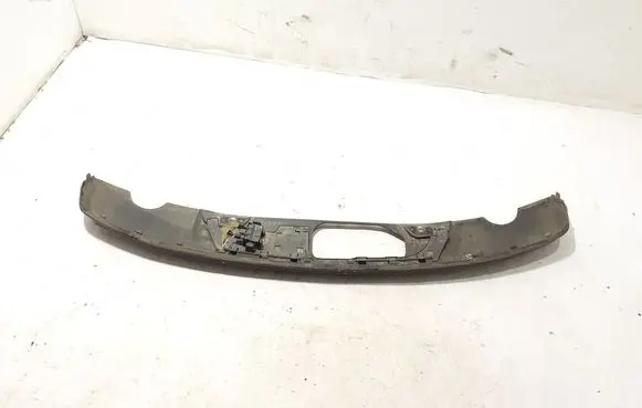 Volvo C40 Rear bumper lower part trim 32273900