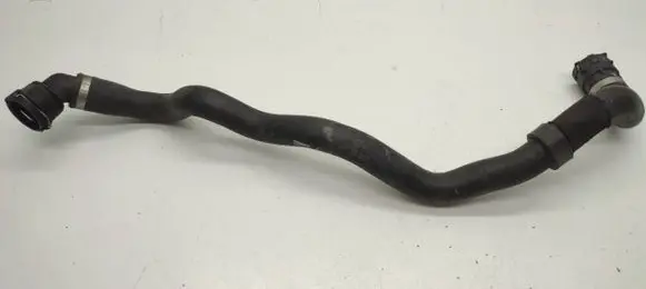 Volvo XC60 Engine coolant pipe/hose 32249513