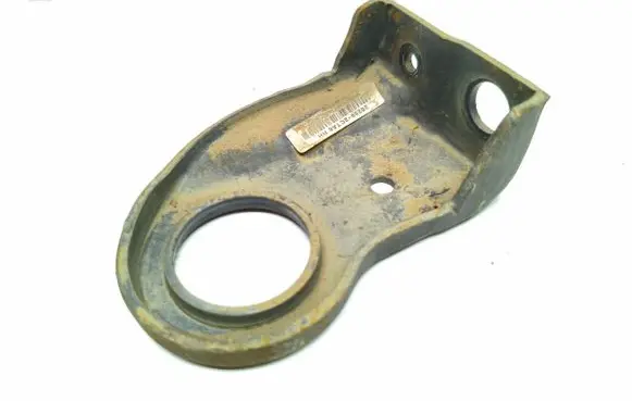 Radiator mount bracket