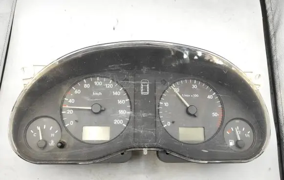 Ford Galaxy Speedometer (instrument cluster) 7M1919882A 95VW10849ABG 8643561