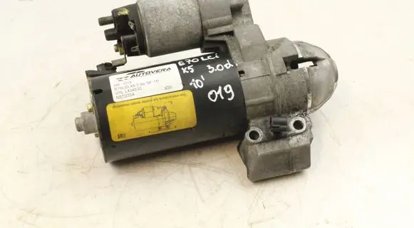 BMW X5 E70 Starter motor 7801203 12417801203
