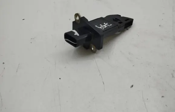 Land Rover Evoque I Mass air flow meter 8V2112B579