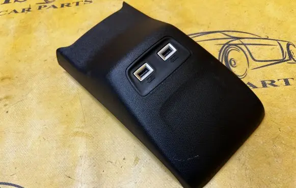 Peugeot 2008 II Other center console (tunnel) element 9824732180 9824732280 98217039DX