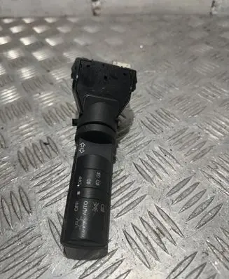 Nissan Navara D40 Indicator stalk 25540
