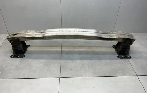 Audi A3 S3 8P Front bumper cross member 8P0807113F