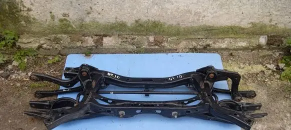Rear axle beam